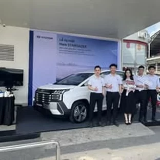 Hình ảnh hoạt động tư vấn xe tại Tây Ninh